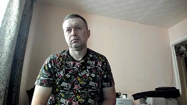 Snapshot of SanFrantsisko chatting on 09/10/25, 09:53 SanFrantsisko online show from 09/10/25, 09:53