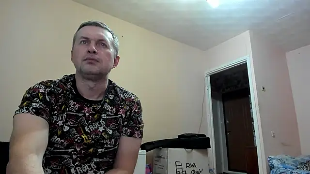 Snapshot of SanFrantsisko chatting on 10/18/25, 10:32 SanFrantsisko online show from 10/18/25, 10:32