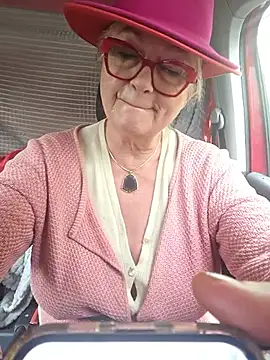 MucMilf59 online show from 10/05/25, 01:20