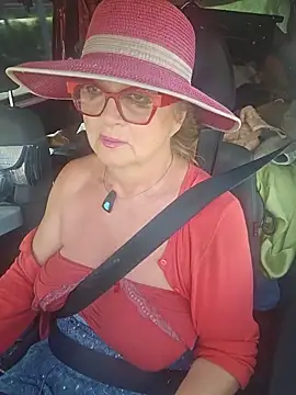 MucMilf59 online show from 06/02/26, 08:38