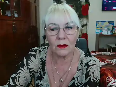 Snapshot of JenaCheim chatting on 02/04/25, 06:46 JenaCheim online show from 02/04/25, 06:46