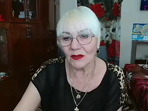 Snapshot of JenaCheim chatting on 02/11/25, 07:02 JenaCheim online show from 02/11/25, 07:02