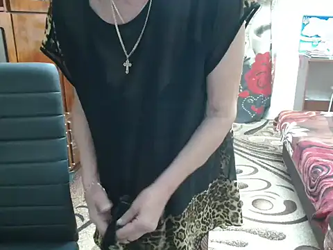 Snapshot of JenaCheim chatting on 02/21/25, 11:54 JenaCheim online show from 02/21/25, 11:54