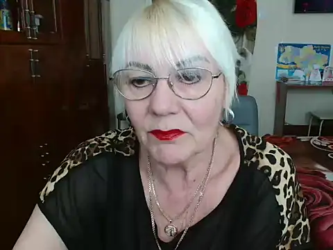 Snapshot of JenaCheim chatting on 02/24/25, 06:38 JenaCheim online show from 02/24/25, 06:38