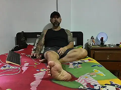 Snapshot of john_balthor chatting on 06/22/26, 10:40 john balthor online show from 06/22/26, 10:40