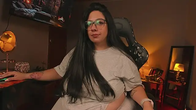 coraline latin online show from 02/22/25, 09:15