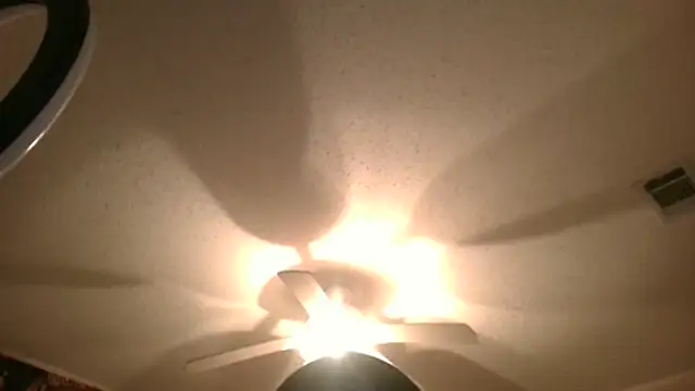 EnticingAaliyah online show from 04/21/26, 12:11