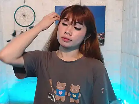 urasian shirley21 online show from 02/15/26, 01:24