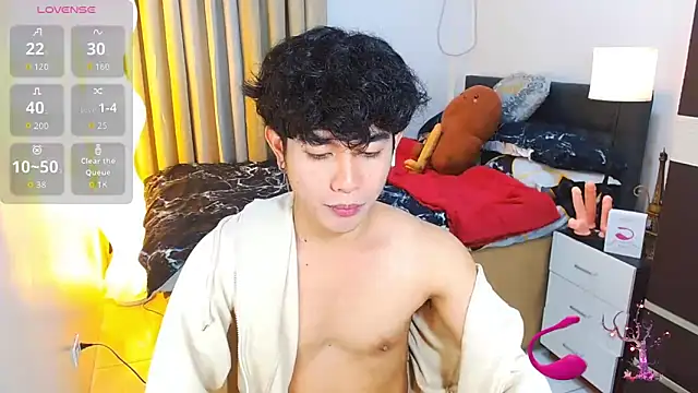 WildestTwink online show from 03/16/26, 04:33