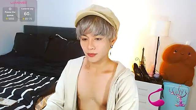 Snapshot of WildestTwink chatting on 06/03/26, 02:19 WildestTwink online show from 06/03/26, 02:19