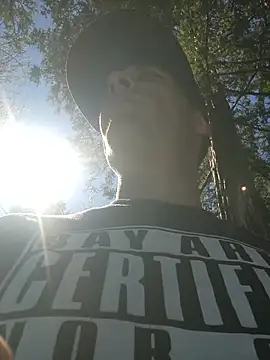 Snapshot of 415cali925 chatting on 03/11/26, 10:27 415cali925 online show from 03/11/26, 10:27