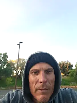 Snapshot of 415cali925 chatting on 03/13/26, 02:45 415cali925 online show from 03/13/26, 02:45