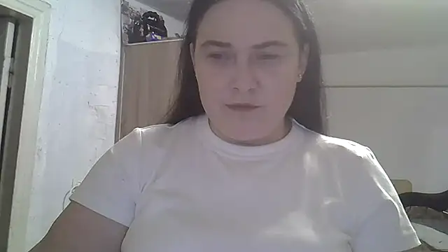 Snapshot of TammyAh chatting on 12/28/24, 10:02 TammyAh online show from 12/28/24, 10:02