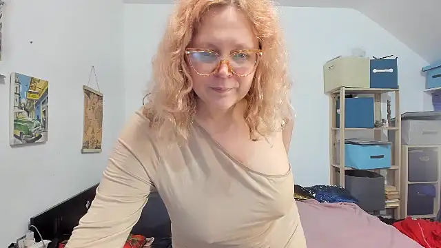 Snapshot of switchlorenx chatting on 12/11/24, 03:56 switchlorenx online show from 12/11/24, 03:56