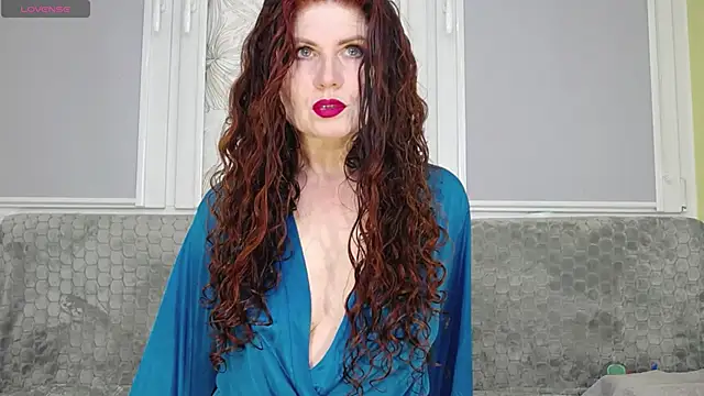 Hetera online show from 12/02/25, 09:10