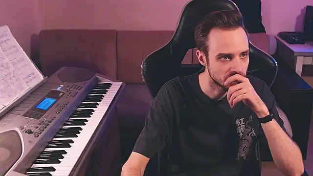 Sweetparker online show from 11/30/25, 11:58