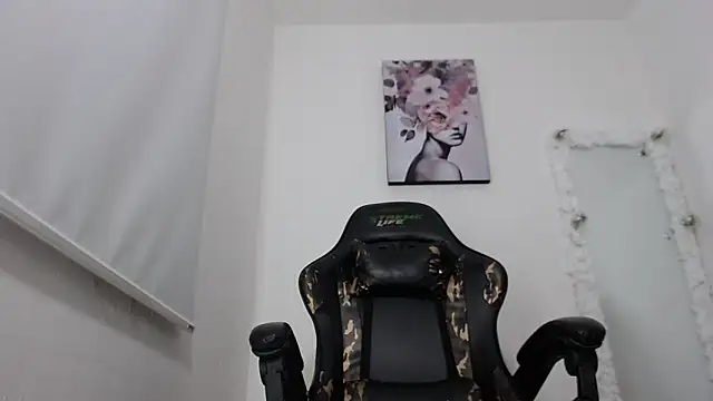 ReyleDoll online show from 01/11/25, 11:13