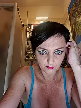 lucillabollente online show from 06/06/26, 04:06