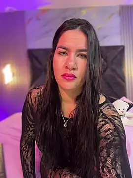 Zafira Alabi online show from 02/15/26, 11:52