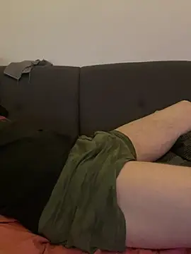 Snapshot of LionBoy1976 chatting on 03/09/25, 06:06 LionBoy1976 online show from 03/09/25, 06:06