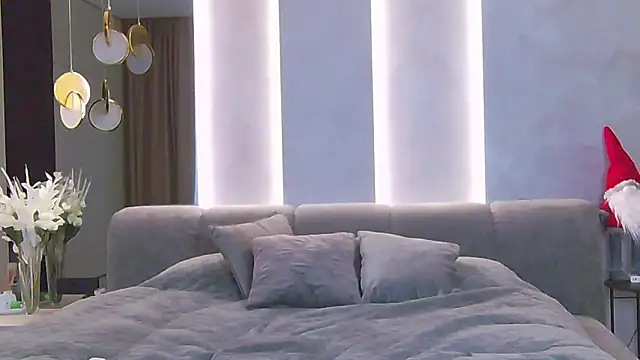 Sinful Eyes online show from 12/06/24, 01:11