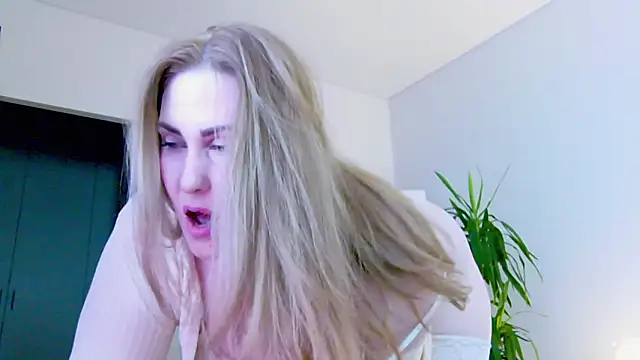 Sinful Eyes online show from 03/10/26, 04:28