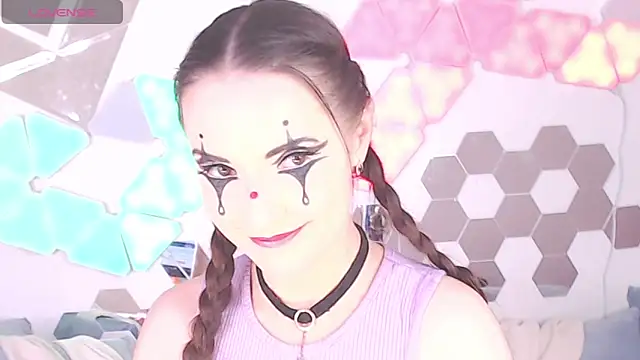 LexiKiss online show from 01/10/25, 11:00