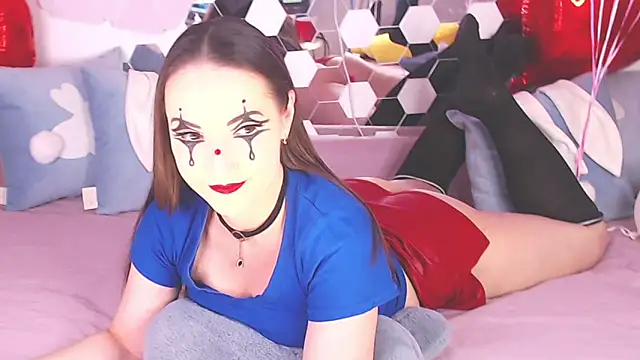 LexiKiss online show from 02/11/25, 05:58