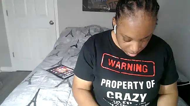 Sexymona1218 online show from 01/01/25, 06:38