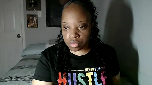 Sexymona1218 online show from 10/04/25, 09:29