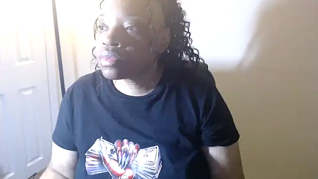 Sexymona1218 online show from 06/16/26, 04:59