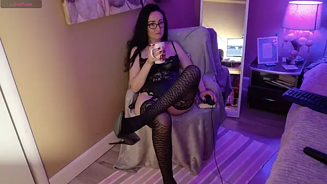 Snapshot of lara_heaven chatting on 12/15/24, 05:56 lara heaven online show from 12/15/24, 05:56