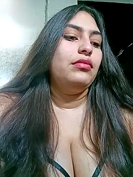 Snapshot of xandra252 chatting on 04/23/26, 03:03 xandra252 online show from 04/23/26, 03:03