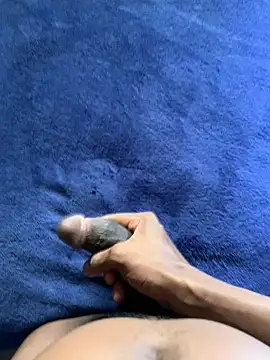 Snapshot of Curvy_conda chatting on 12/24/24, 06:11 Curvy conda online show from 12/24/24, 06:11