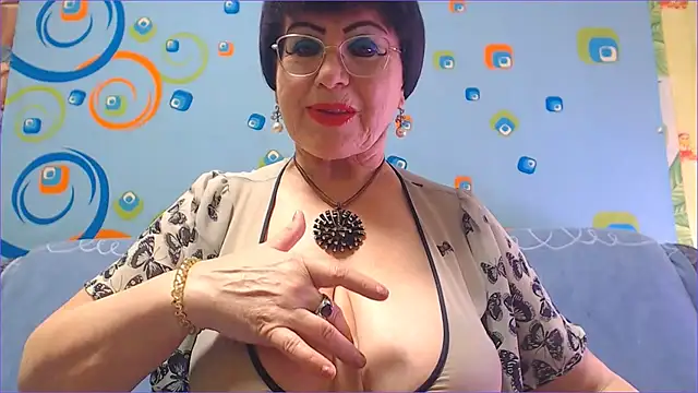 NaughtyMOM4uX online show from 10/04/25, 04:43