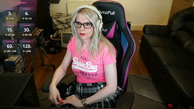 Snapshot of KelseyCobalt chatting on 06/06/26, 09:08 KelseyCobalt online show from 06/06/26, 09:08