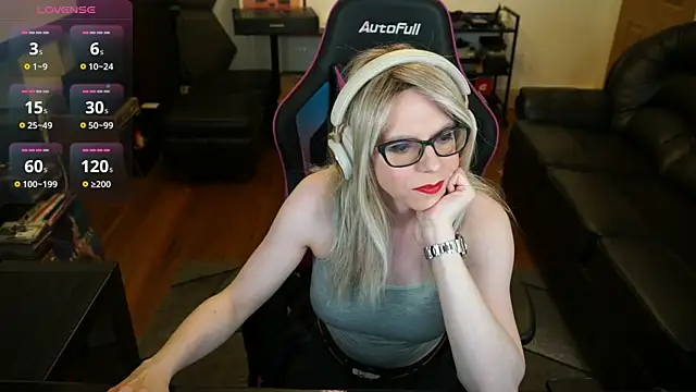 Snapshot of KelseyCobalt chatting on 06/30/26, 07:26 KelseyCobalt online show from 06/30/26, 07:26