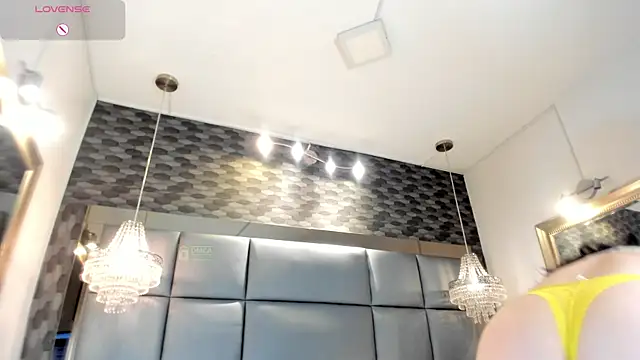 LADY HELLEN online show from 07/21/26, 06:43