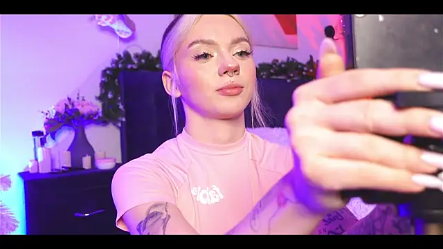 KristaBrooks online show from 12/26/24, 05:40