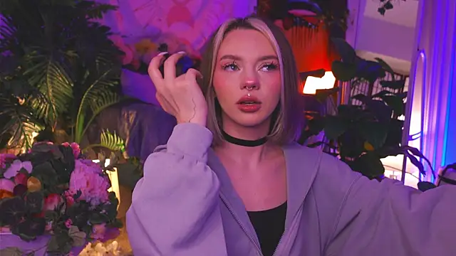 KristaBrooks online show from 02/09/25, 02:07