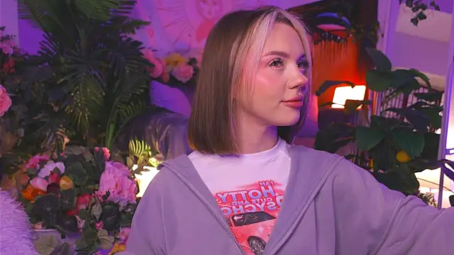 KristaBrooks online show from 02/10/25, 01:55