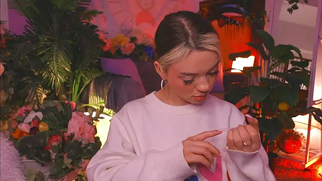 KristaBrooks online show from 02/11/25, 01:51