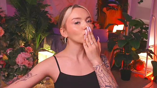 KristaBrooks online show from 02/21/25, 02:27