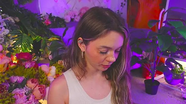 KristaBrooks online show from 10/08/25, 02:04