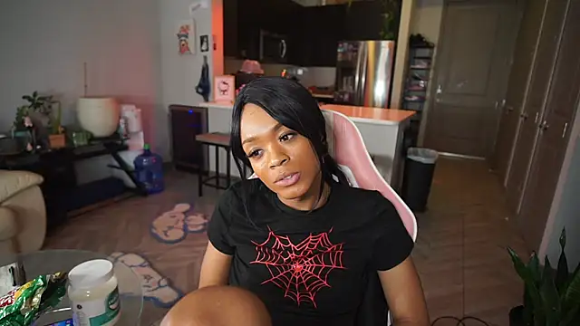 Snapshot of NSFWEros chatting on 12/05/24, 07:16 NSFWEros online show from 12/05/24, 07:16