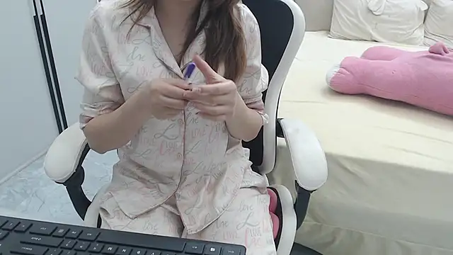 Hanako love online show from 11/23/25, 03:45