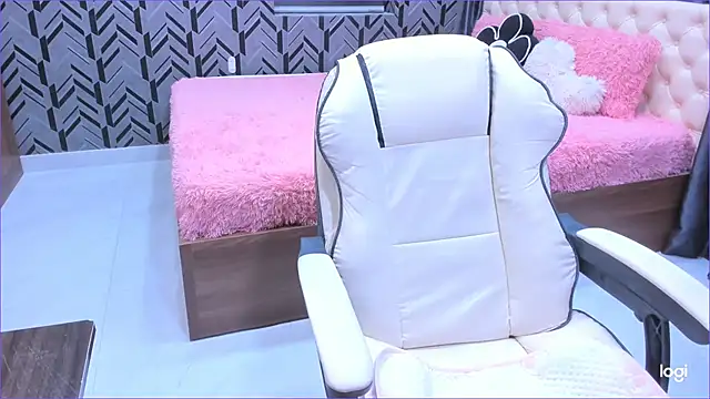 Toyota Motor Corporation online show from 10/24/25, 11:23