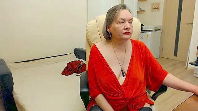 MomJaneSex online show from 11/26/25, 11:06