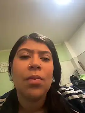 Snapshot of emilyjohanson chatting on 06/11/26, 12:58 emilyjohanson online show from 06/11/26, 12:58