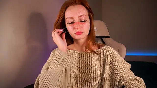 Liuba Fox online show from 03/07/25, 08:33